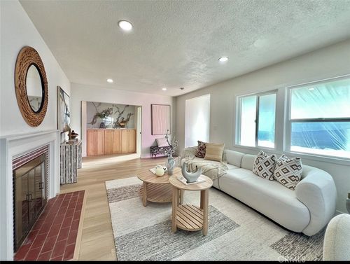 14021 Fernview St, Whittier, CA, 90605-3112 | Card Image