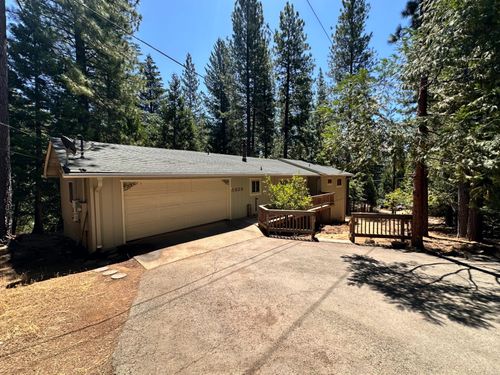 5829 Fallen Oak Trail, Pollock Pines, CA, 95726 | Card Image