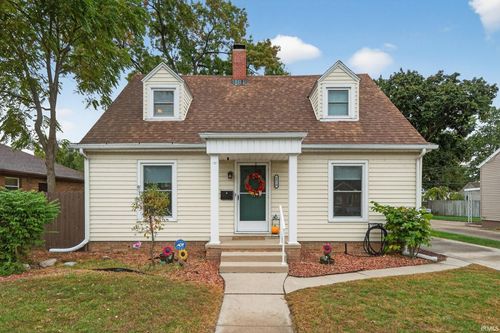 1519 Mckinley Ave, South Bend, IN, 46617-2634 | Card Image