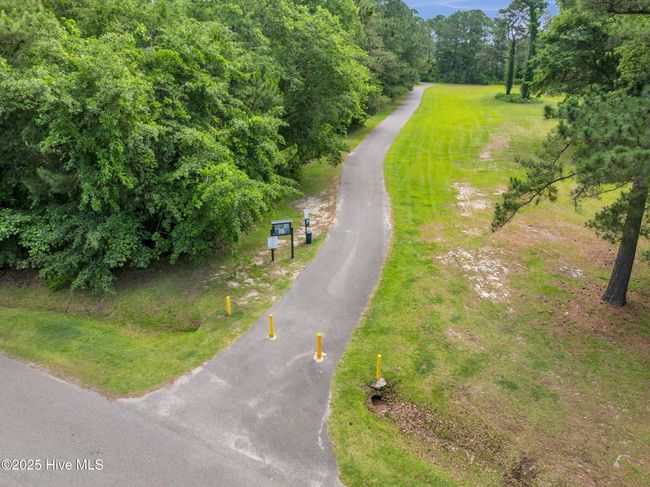 UNIT-426 - 728 Azalea Dr, Condo with 2 bedrooms, 2 bathrooms and null parking in Hampstead NC | Image 33