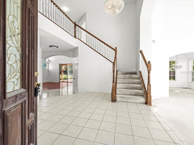 9701 Hidden Cove Ct, House other with 5 bedrooms, 3 bathrooms and null parking in Tampa FL | Image 6