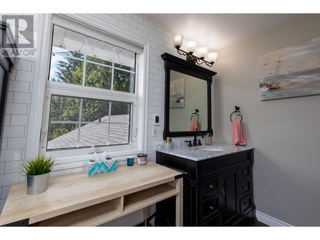 1920 Laurel St, House other with 4 bedrooms, 4 bathrooms and null parking in Terrace BC | Image 19