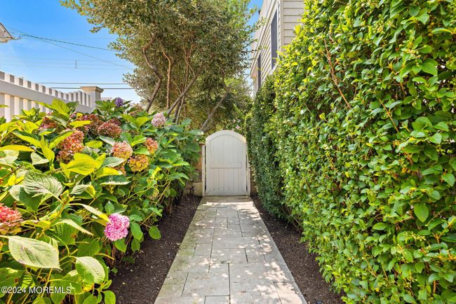 27 17 Th St, House other with 5 bedrooms, 5 bathrooms and null parking in Surf City NJ | Image 93