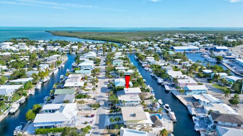 162 Azalea St, Tavernier, FL, 33070-2201 | Card Image