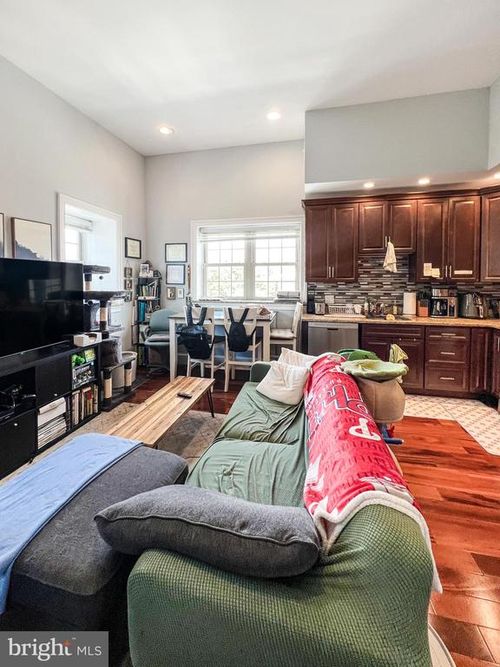 apt-3r-738 S 11th St, PHILADELPHIA, PA, 19147-2651 | Card Image
