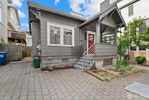 b-2609 B Sw Adams St, Seattle, WA, 98126-2515 | Card Image