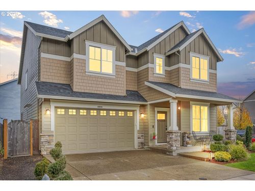 19698 Cedarwood Way, Oregon City, OR, 97045-7390 | Card Image