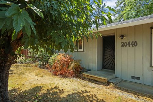 20440 W Walnut Dr, Sonora, CA, 95370-9039 | Card Image