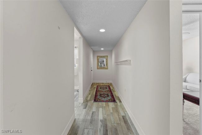 APT-103 - 605 Squire Cir, Condo with 2 bedrooms, 2 bathrooms and null parking in NAPLES FL | Image 5