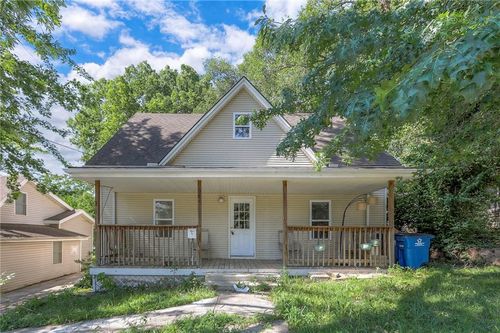934 Williams St, Excelsior Springs, MO, 64024-1487 | Card Image