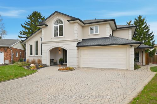 12 Fuller Cres, Thorold, ON, L2V4B9 | Card Image