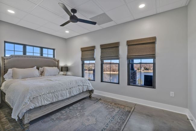 337 Lake Court Dr, House other with 5 bedrooms, 5 bathrooms and 2 parking in Lynchburg TN | Image 41