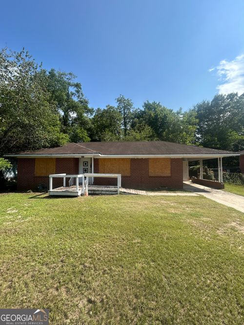 3266 Hillcrest Ave, Macon, GA, 31204-3827 | Card Image