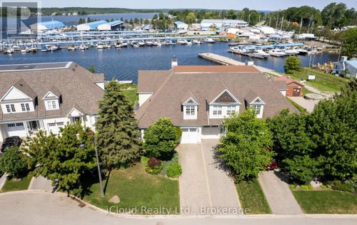 104 Wycliffe Cove, Tay (Victoria Harbour), ON, L0K2A0 | Card Image