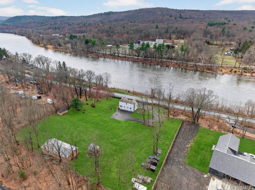 36 Sleepy Hollow Rd, Port Jervis, NY, 12771-5308 | Card Image