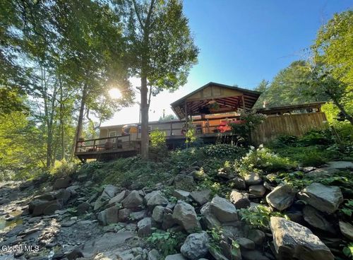 230 Pleasant Valley Road, Fulton, NY, 12071 | Card Image