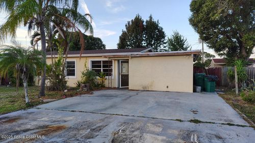 2456 Andrews Ave, Melbourne, FL, 32935-2702 | Card Image