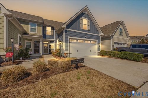 902 Centurion Cir, CHESAPEAKE, VA, 23323-4129 | Card Image