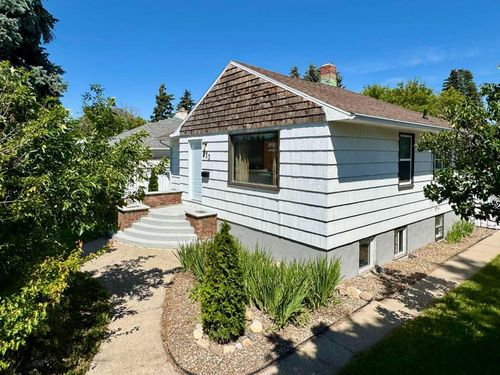 533 23 St S, Lethbridge, AB, T1J3M9 | Card Image