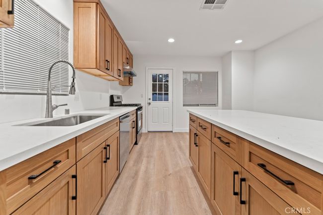 Unit #2 - 4bd/2ba | Image 24
