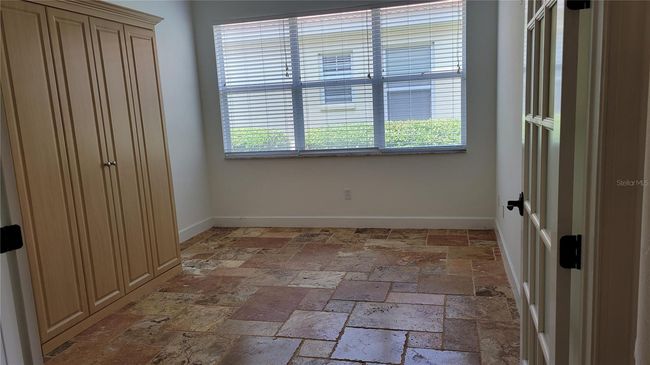 Office/den with murphy bed | Image 26