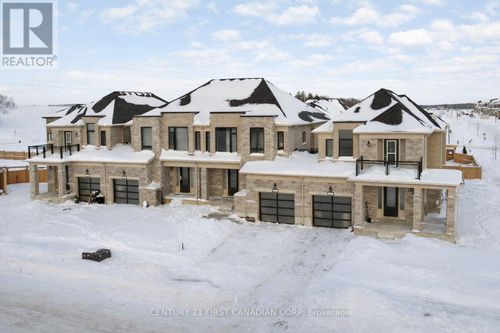 844 Sobeski Ave, Woodstock, ON, N4T0P2 | Card Image