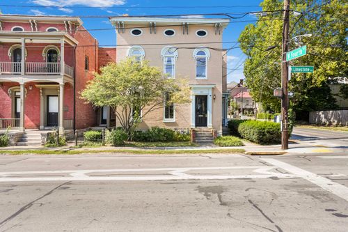 371 N Limestone, Lexington, KY, 40508-1873 | Card Image