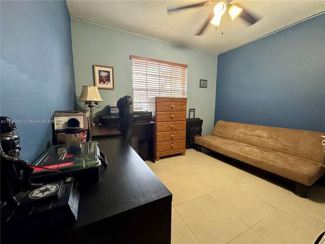 17086 Sw 144 Th Ct, House other with 3 bedrooms, 2 bathrooms and null parking in Miami FL | Image 21