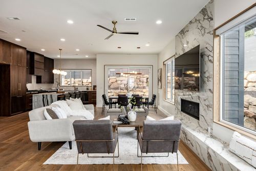 320-4073 W Discovery Way, Park City, UT, 84098-1288 | Card Image