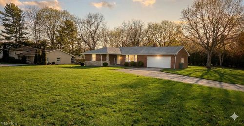 5581 Middlebranch Avenue Nw, Canton, OH, 44721 | Card Image