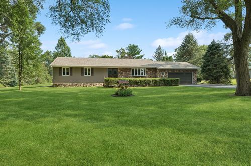 5115 Bonnie Brae Road, Richmond, IL, 60071 | Card Image