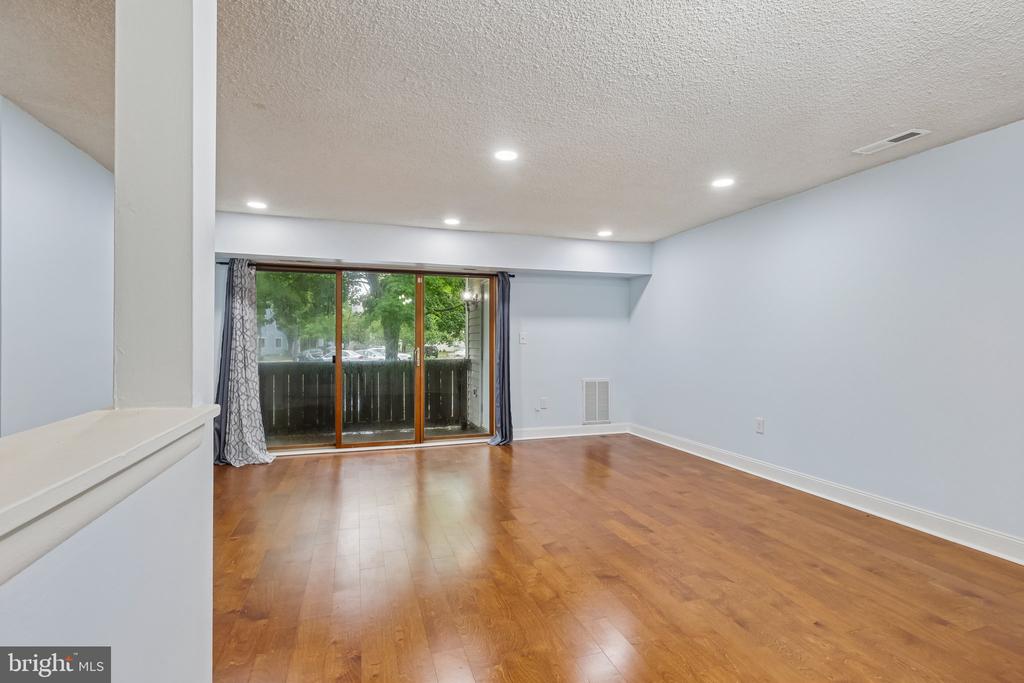Residential in PLAINSBORO 4