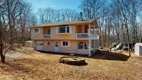 119 Robin Ln, Dingmans Ferry, PA, 18328-3123 | Card Image