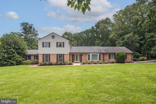 3809 Russell Rd, WOODBRIDGE, VA, 22192-4905 | Card Image