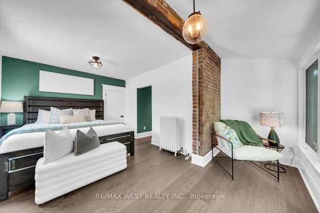206 Howard Park Ave, House other with 5 bedrooms, 4 bathrooms and null parking in Toronto ON | Image 26