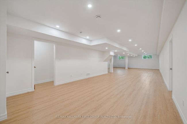 2317 Sherbrooke St W, House other with 5 bedrooms, 3 bathrooms and 10 parking in Cavan Monaghan ON | Image 27