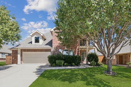 2425 Thunderbrook Dr, Little Elm, TX, 75068-6888 | Card Image