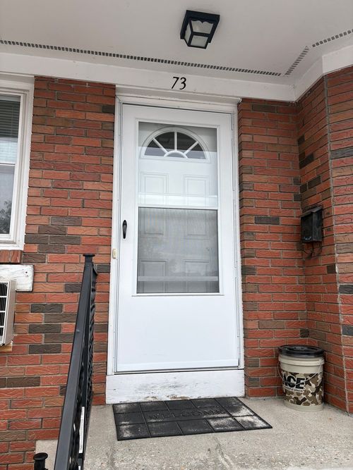 2-73 Clough St, Springfield, MA, 01118-2210 | Card Image