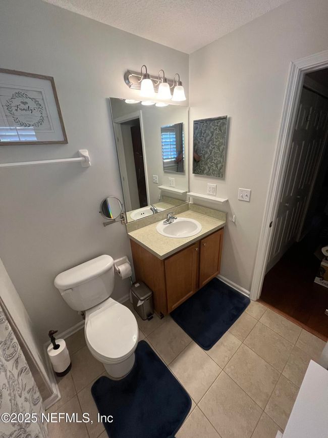 Hall Bath | Image 31