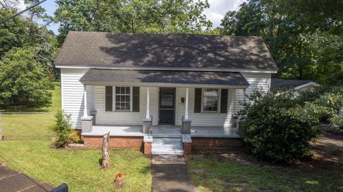 11 North St, Manchester, GA, 31816-1722 | Card Image