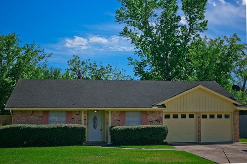 8234 Misty Vale Ln, Houston, TX, 77075-4734 | Card Image