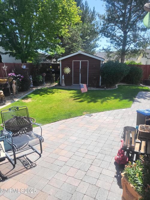 876 Mahogany Dr, Minden, NV, 89423-4617 | Card Image