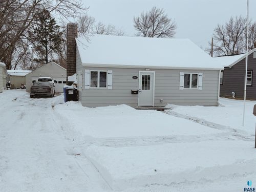 331 E Norton Ave Avenue, Salem, SD, 57058 | Card Image