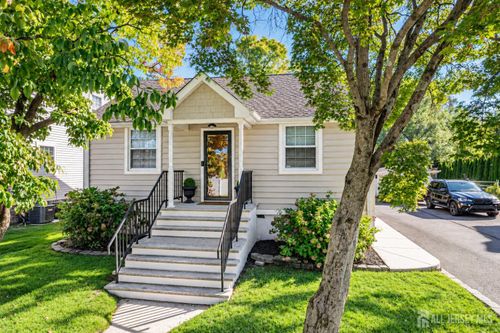 45 Betts Ave, LAWRENCE, NJ, 08648-4503 | Card Image
