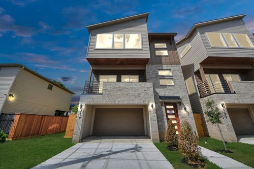 3419 Arlington St, Houston, TX, 77018-6503 | Card Image