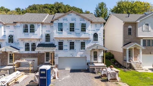 986 Ashton Pl, Morgantown, WV, 26508-6874 | Card Image