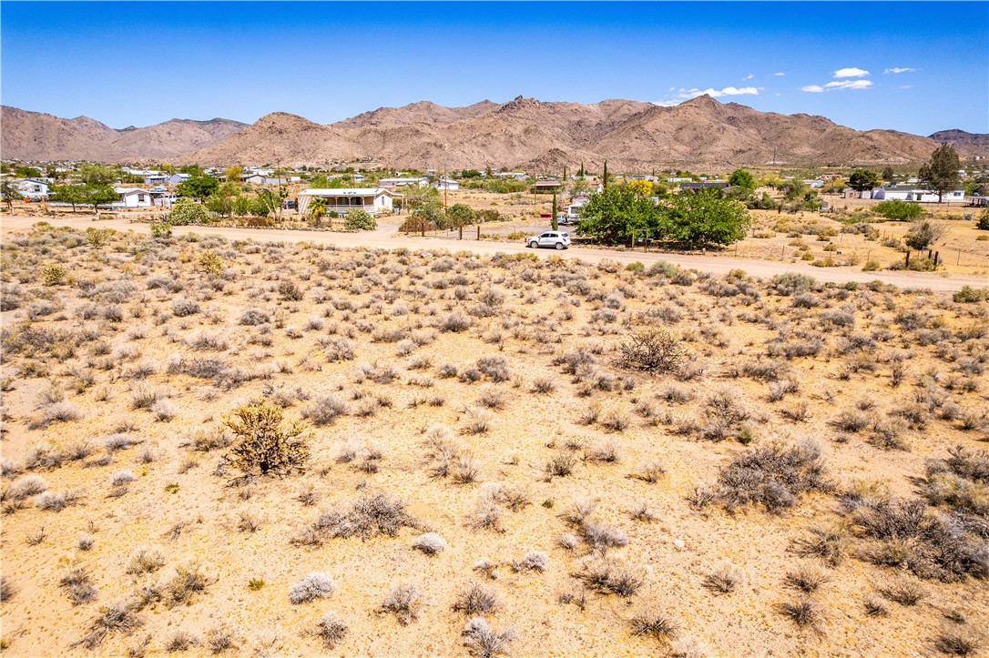 Land in Golden Valley 5