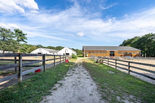 102a-102 High St, Plainville, MA, 02762-1804 | Card Image