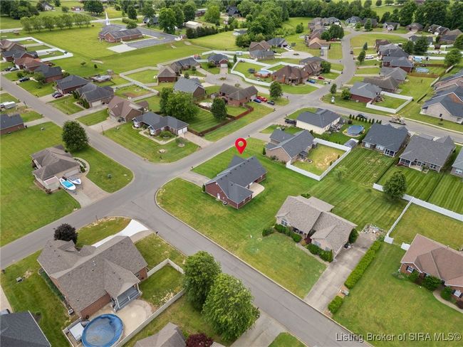 8435 Aberdeen Ln, Home with 3 bedrooms, 2 bathrooms and null parking in Charlestown IN | Image 52