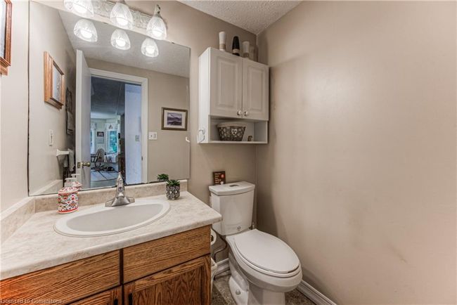 422 Forestlawn Rd, House other with 3 bedrooms, 3 bathrooms and 6 parking in Waterloo ON | Image 5